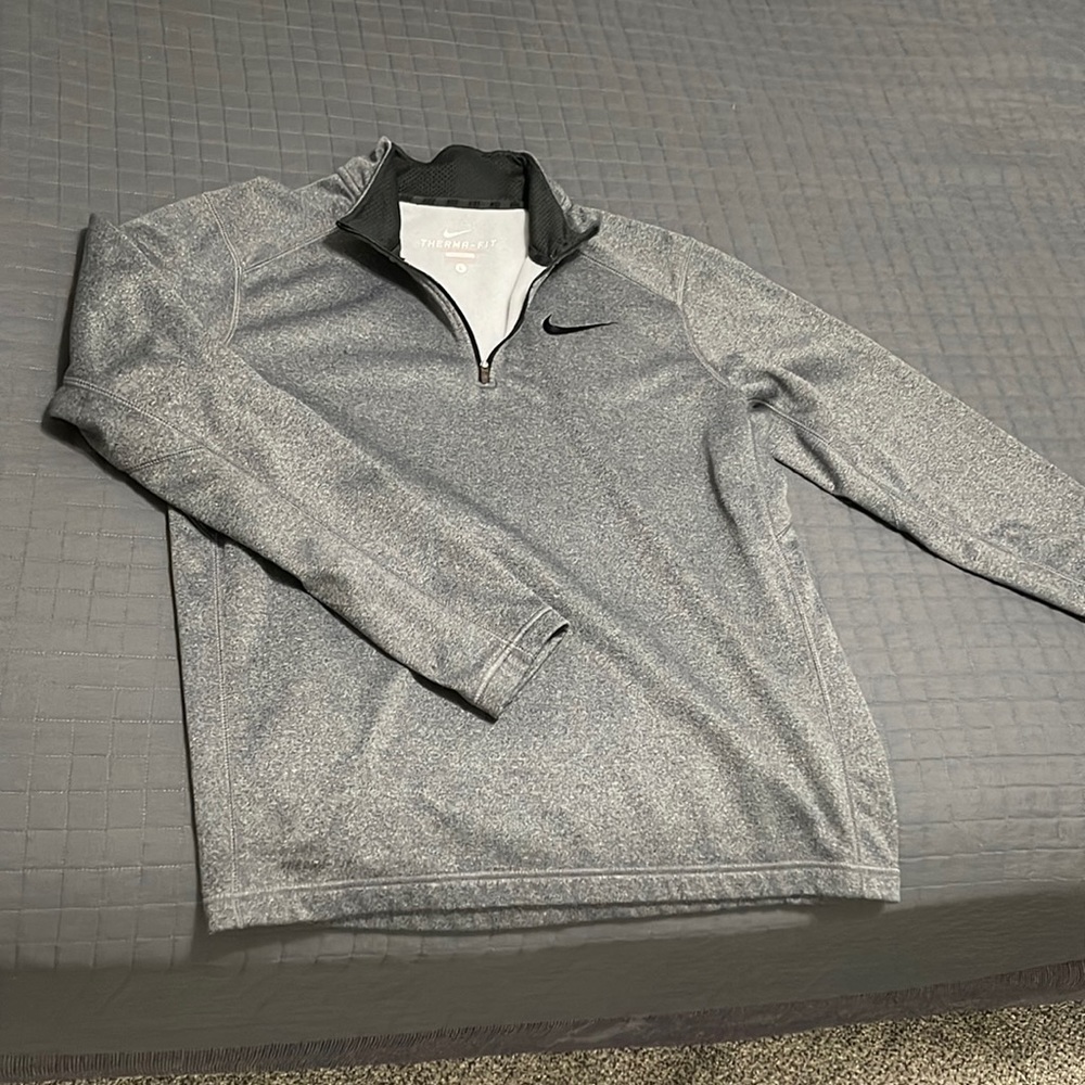 Mens large Nike Thermafit